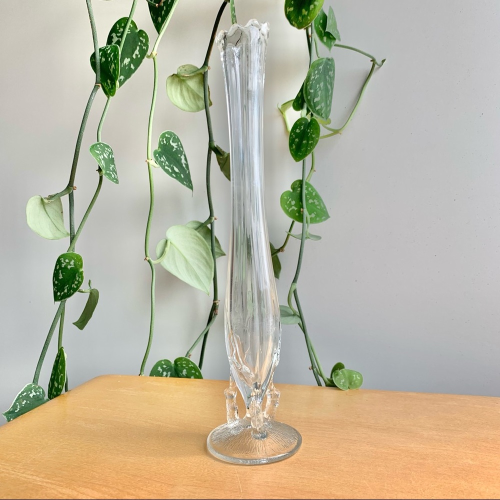 Clear Glass Swung Vase With Branch Detail